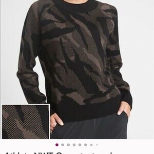 ATHLETA NWT Women's Camouflage Sweater